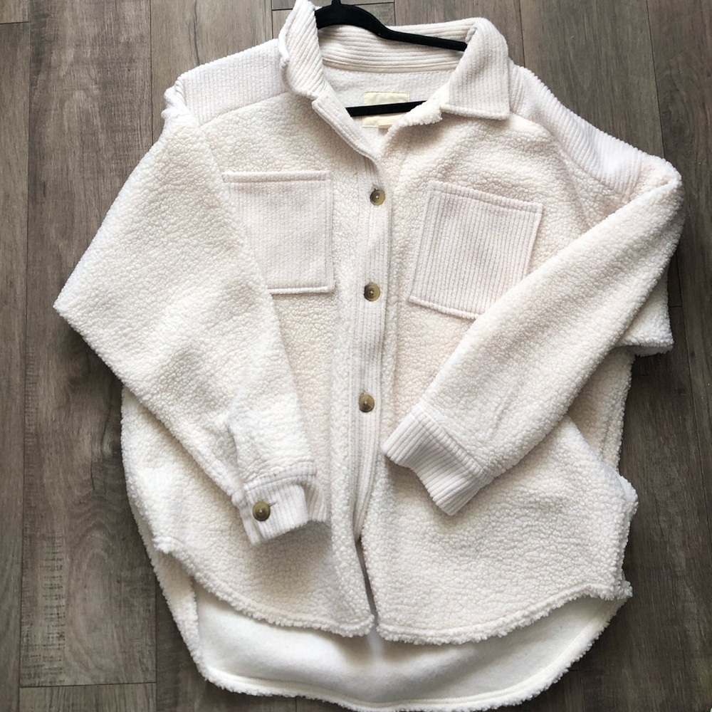 American Eagle Outfitters Off-White Teddy Jacket